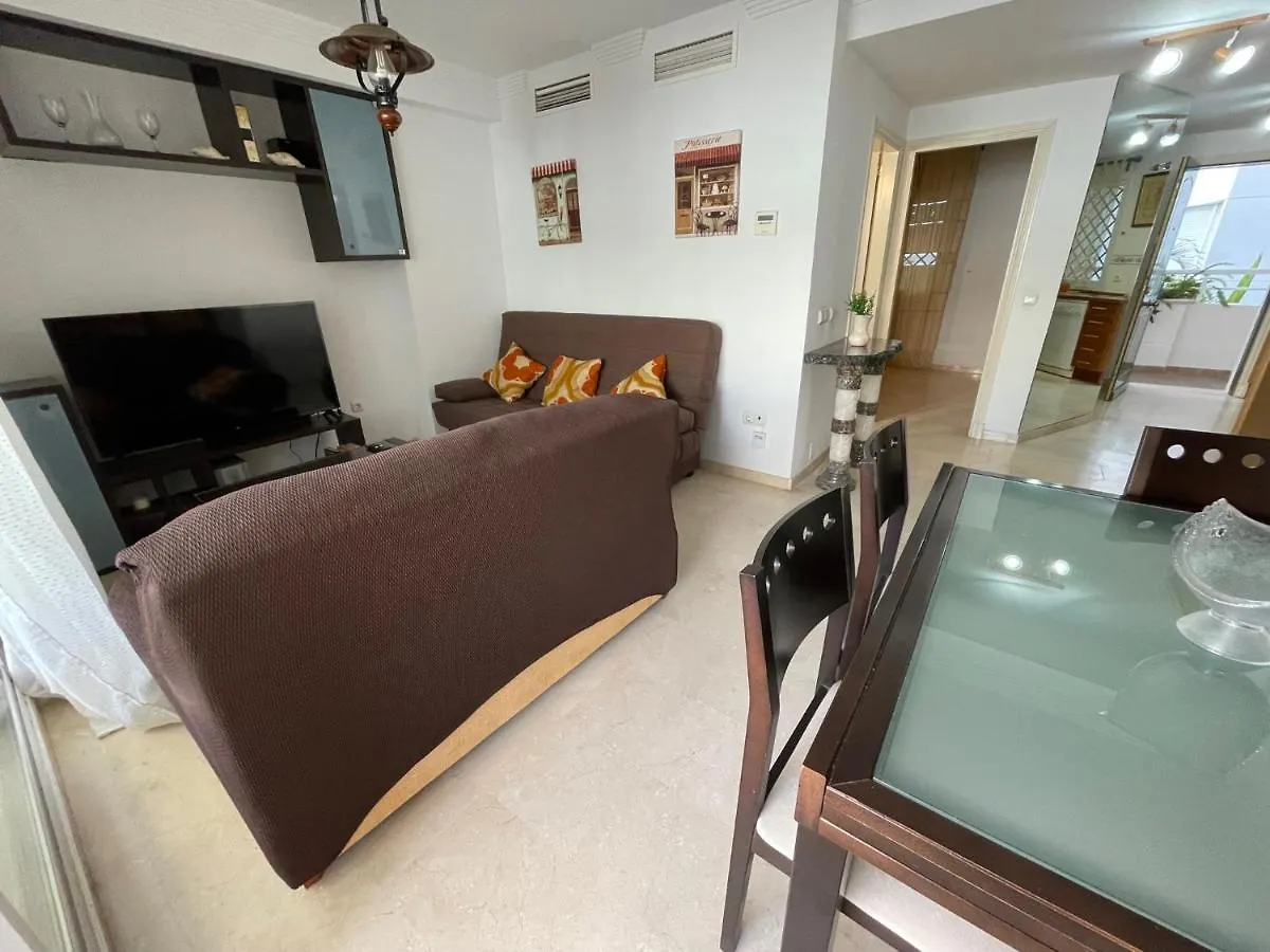 Apartment Estepona Beach Suites. Playa Spain